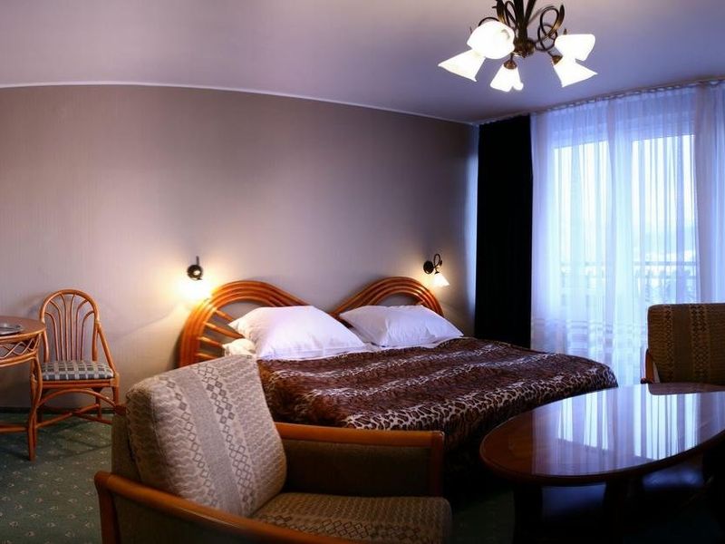 Hotel Photo 8