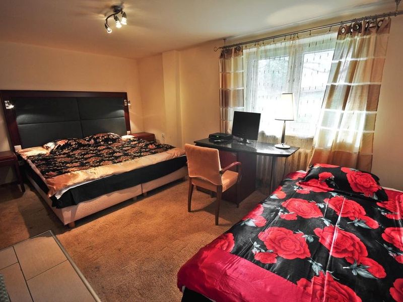 Hotel Photo 9