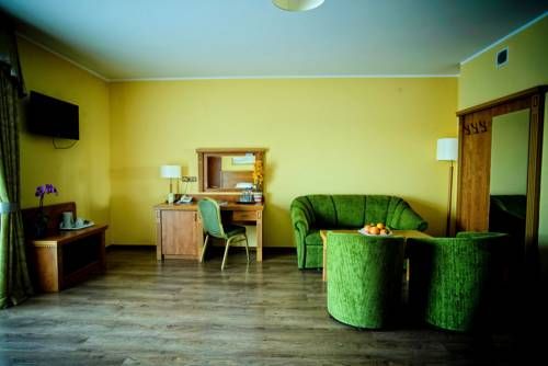 Hotel Photo 10