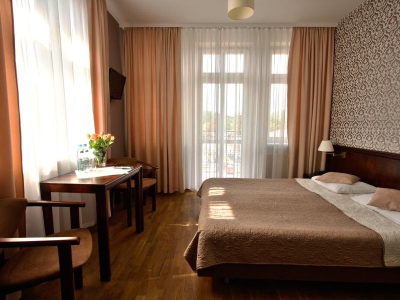 Hotel Photo 1