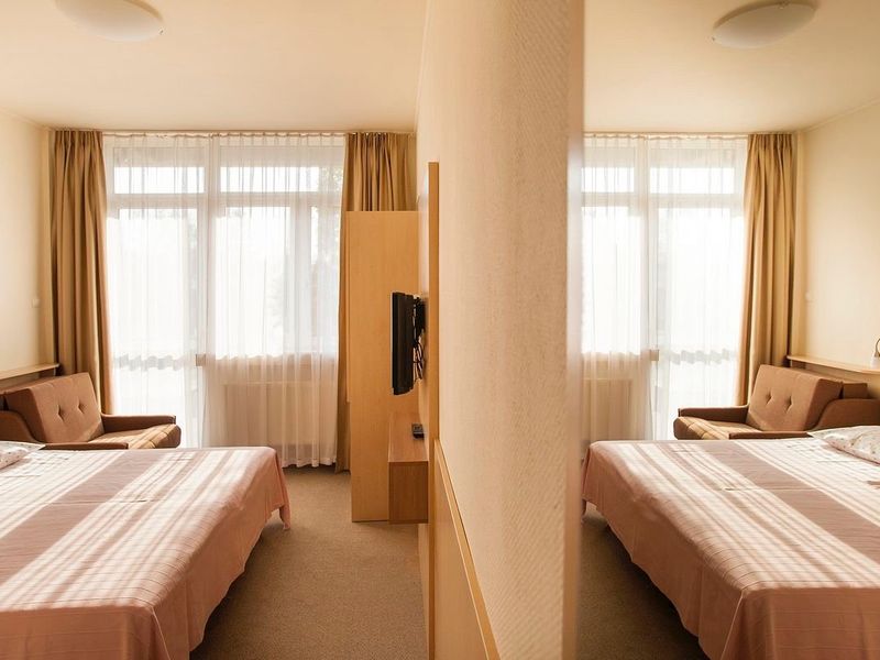 Hotel Photo 1