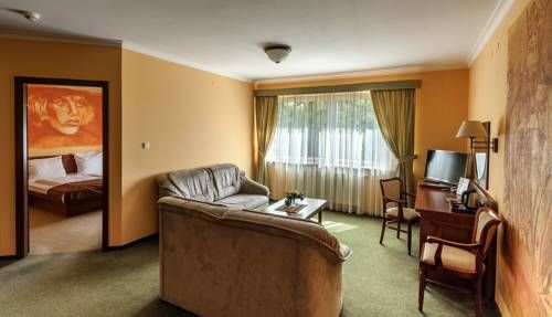 Hotel Photo 5