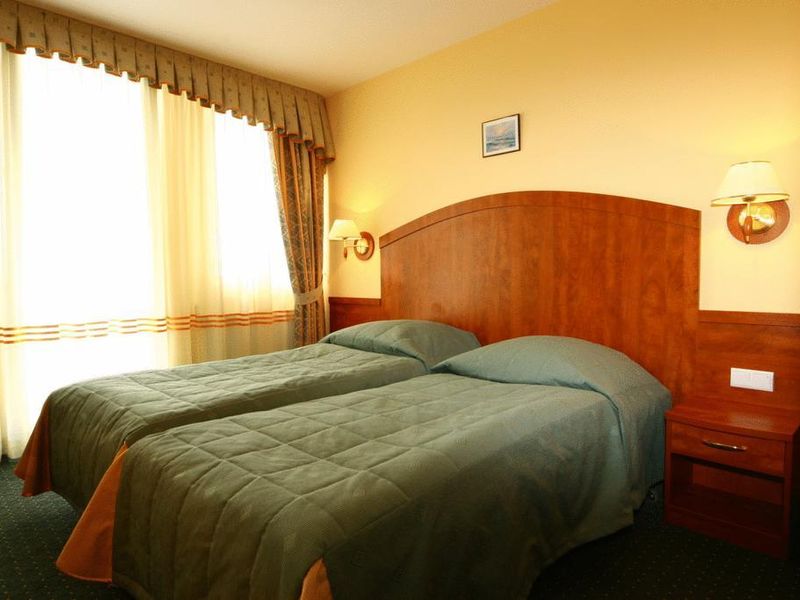 Hotel Photo 1