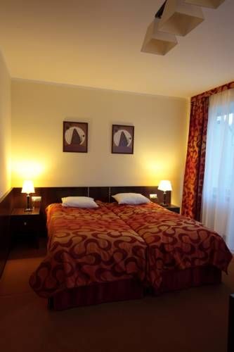 Hotel Photo 8