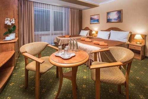 Hotel Photo 12