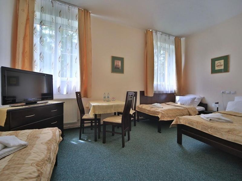 Hotel Photo 8