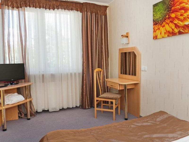 Hotel Photo 6