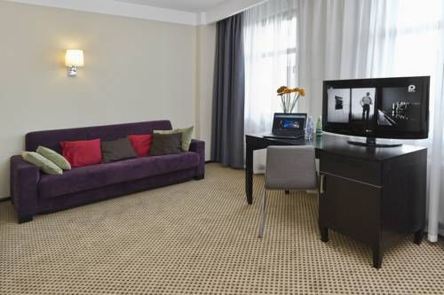 Hotel Photo 9