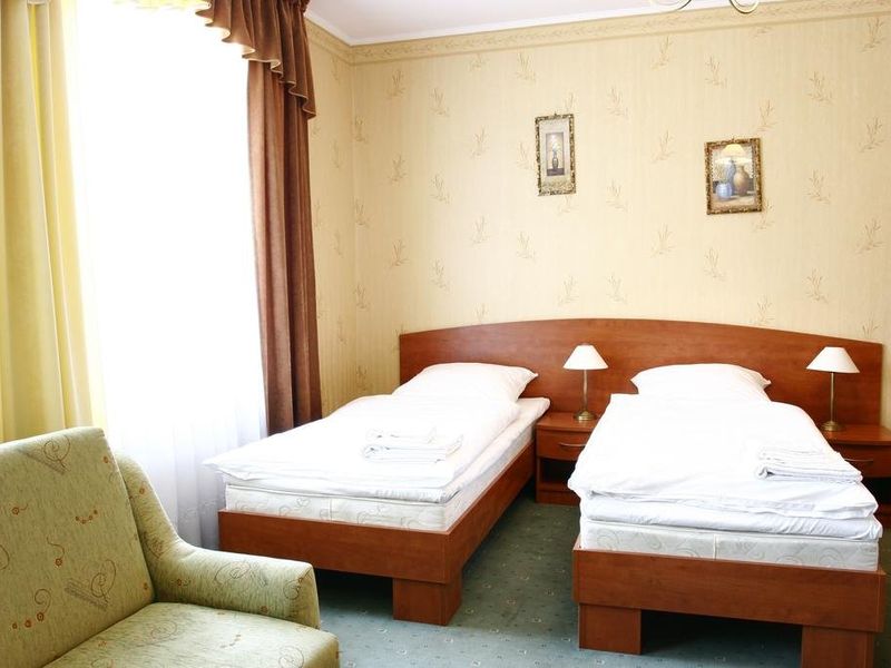 Hotel Photo 9