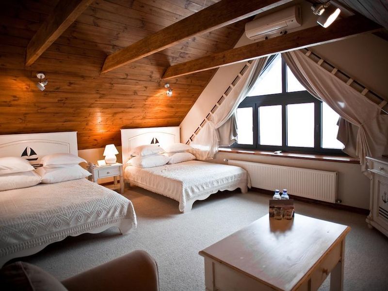 Hotel Photo 1