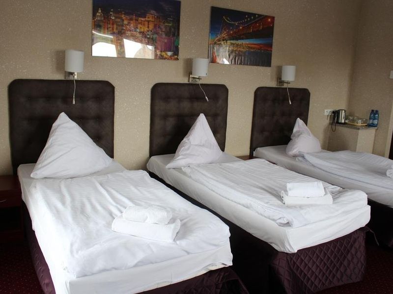 Hotel Photo 1