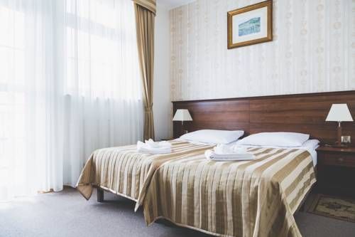 Hotel Photo 9