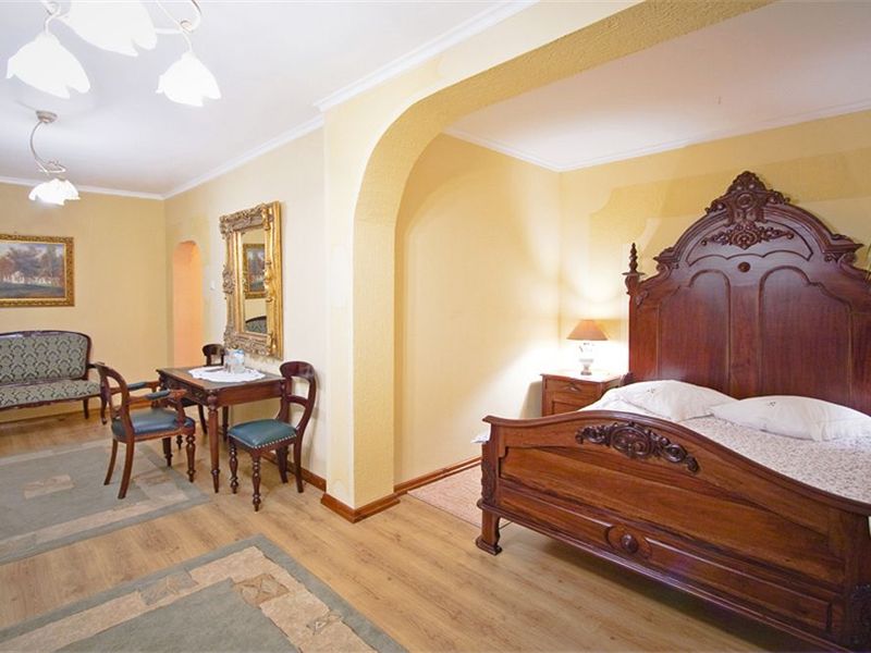 Hotel Photo 1