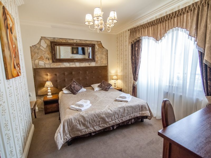 Hotel Photo 1