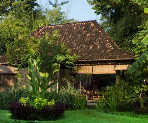Yabbiekayu Eco-Bungalows Yogyakarta Indonesia