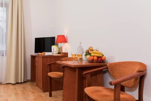 Hotel Photo 10