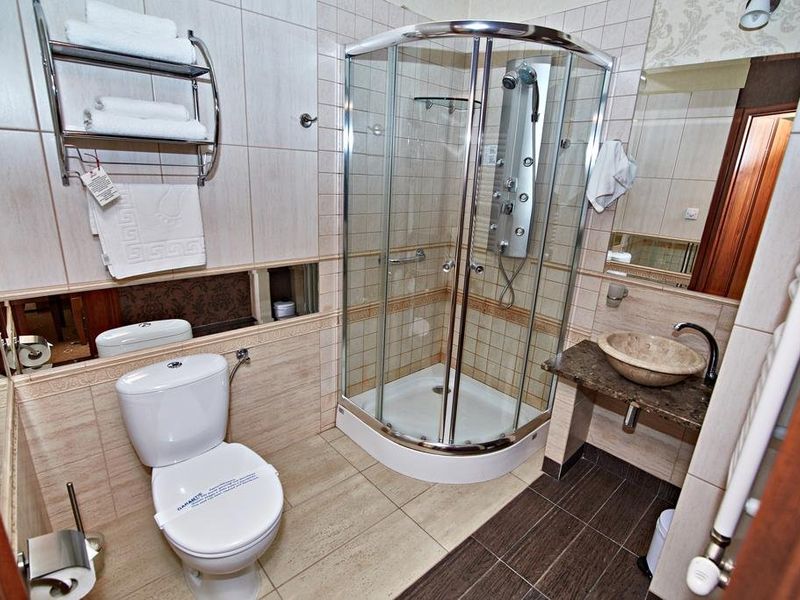 Hotel Photo 9