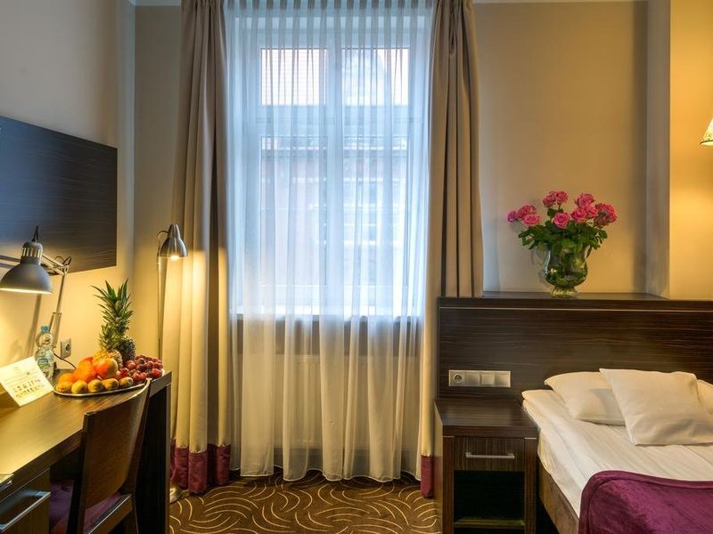 Hotel Photo 1