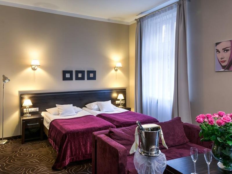 Hotel Photo 5