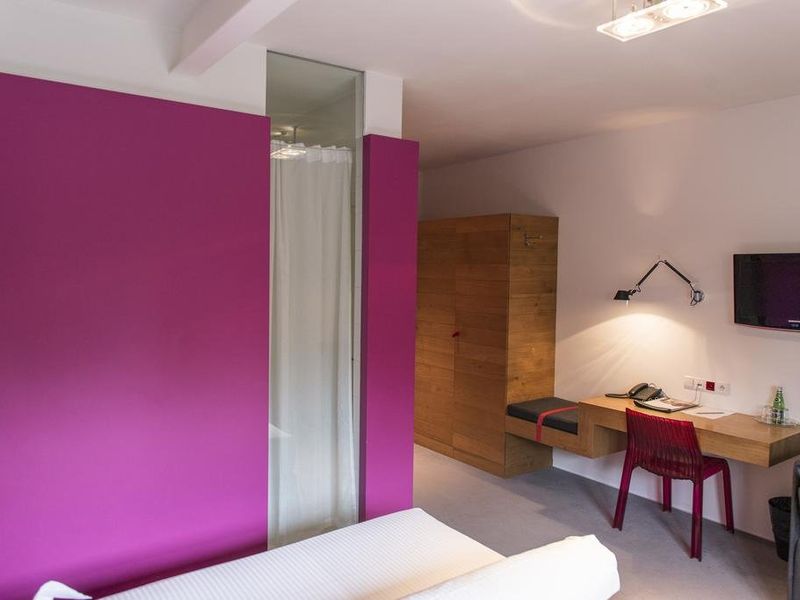 Hotel Photo 6