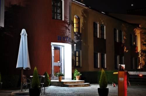 Hotel Photo 7