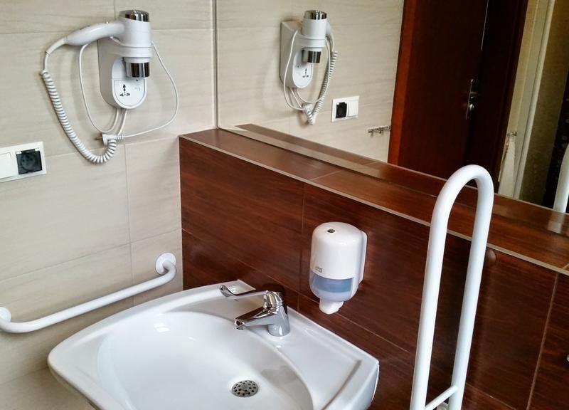 Hotel Photo 8