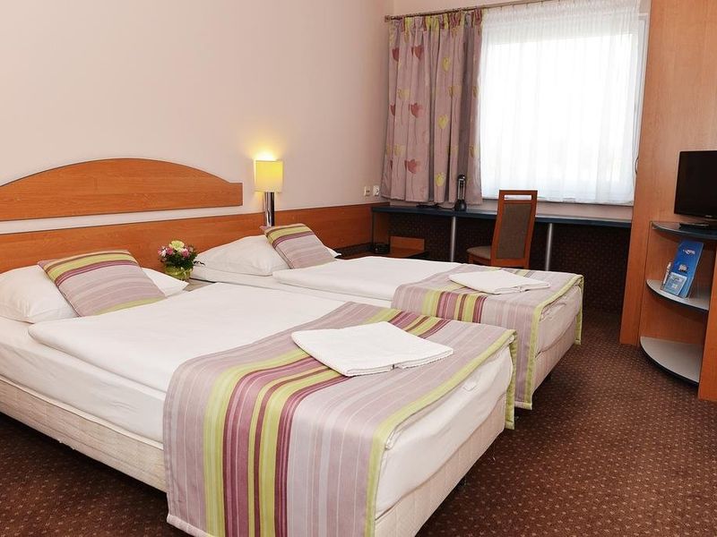 Hotel Photo 4