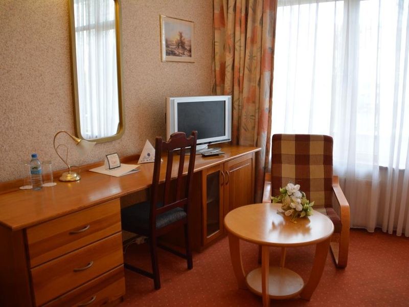 Hotel Photo 8