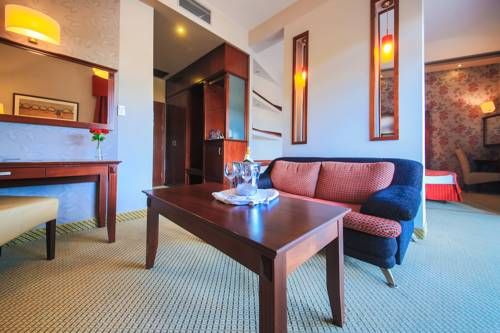 Hotel Photo 8