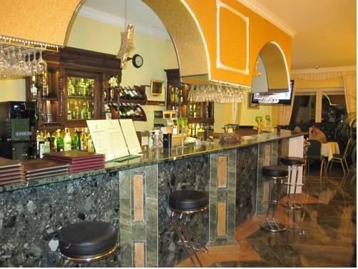 Hotel Photo 10
