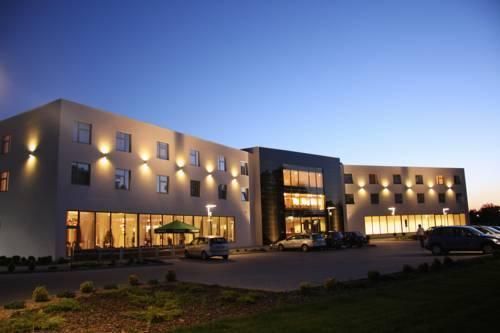 Hotel Photo 12