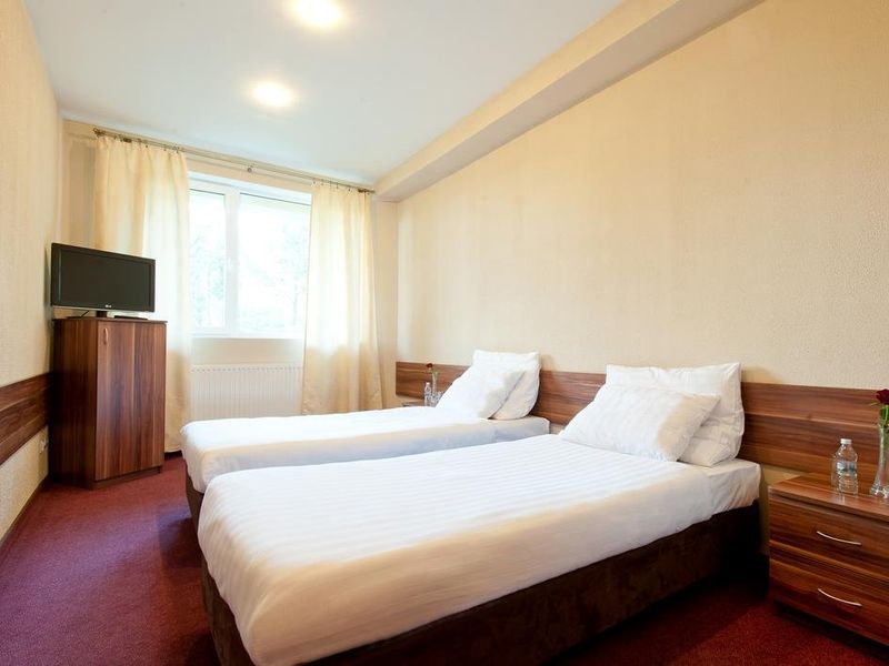 Hotel Photo 1