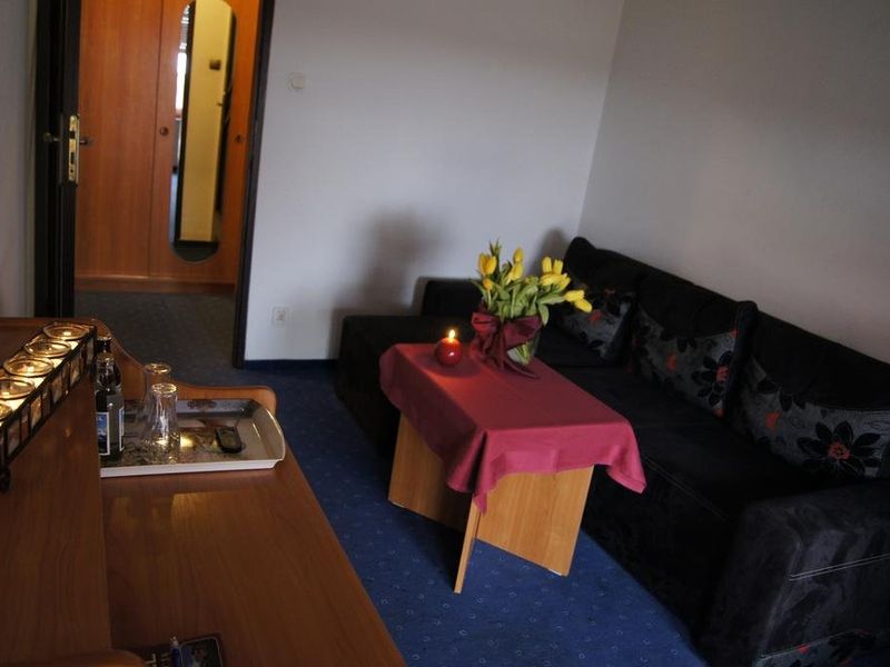 Hotel Photo 12
