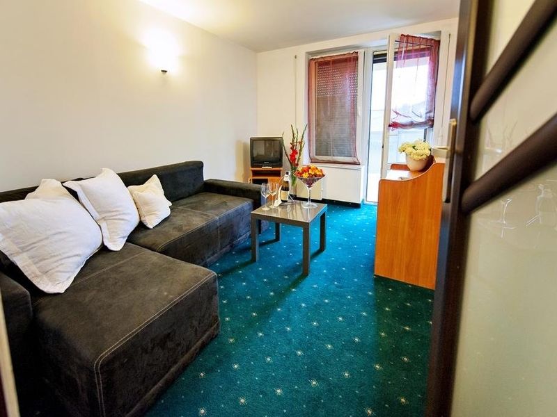 Hotel Photo 4