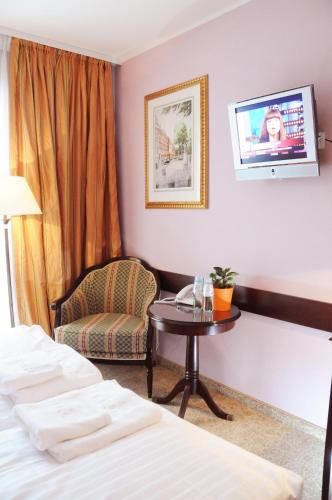 Hotel Photo 7