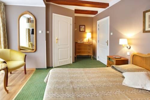 Hotel Photo 10
