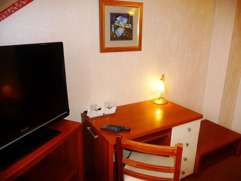Hotel Photo 6