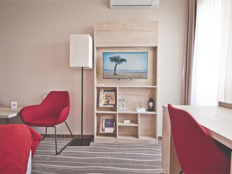Hotel Photo 8