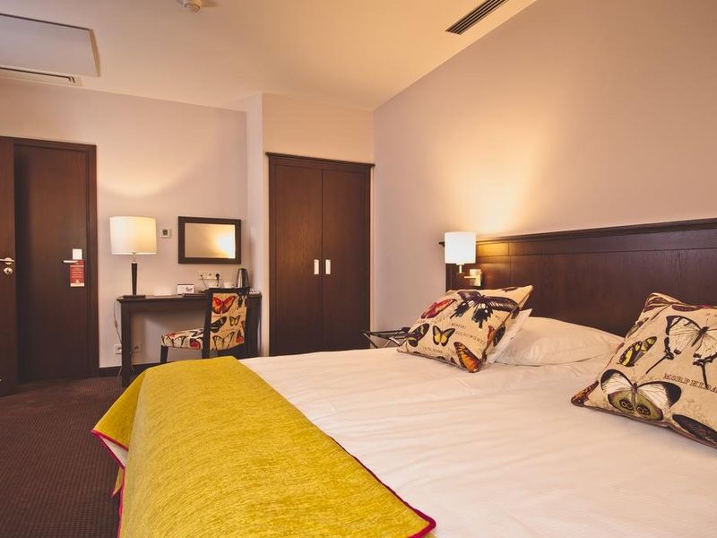 Hotel Photo 1