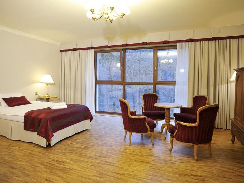 Hotel Photo 12
