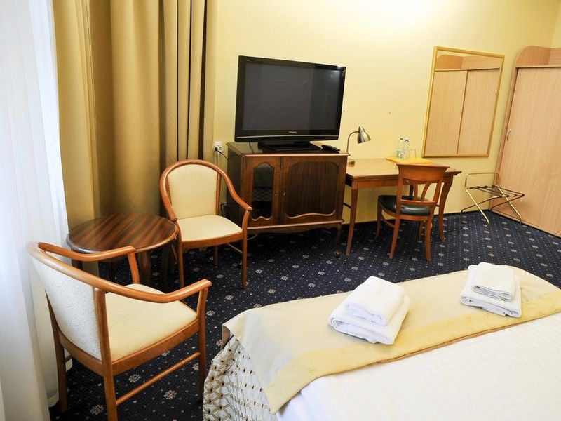 Hotel Photo 10