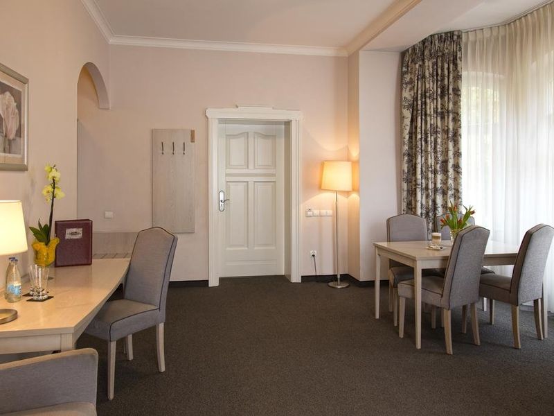 Hotel Photo 8