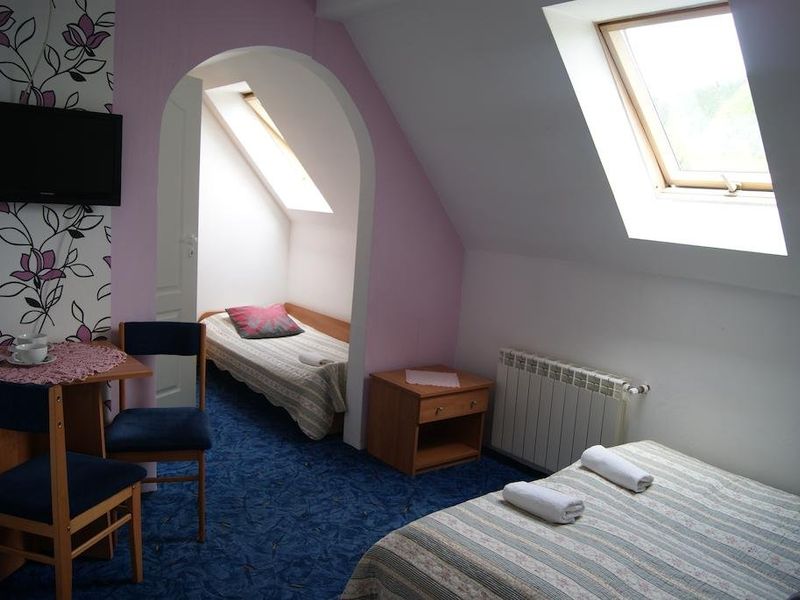 Hotel Photo 12