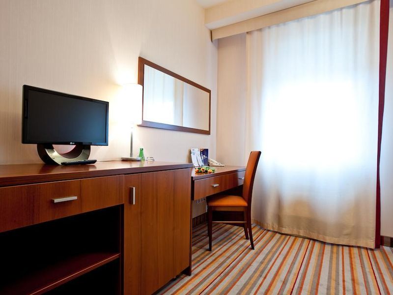 Hotel Photo 7