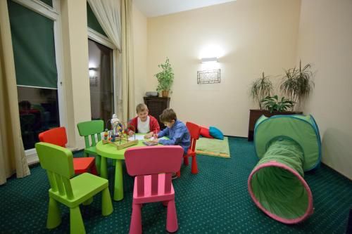 Hotel Photo 6