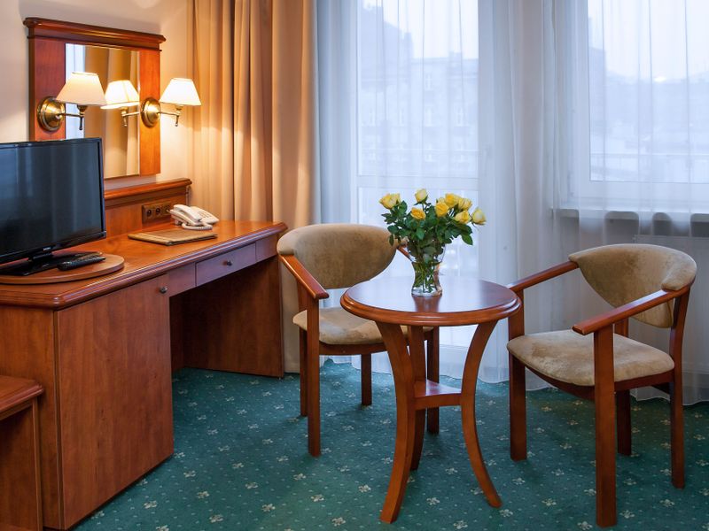 Hotel Photo 12