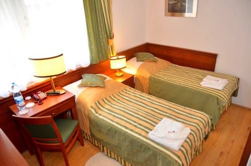 Hotel Photo 8