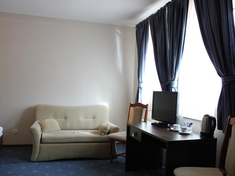 Hotel Photo 9