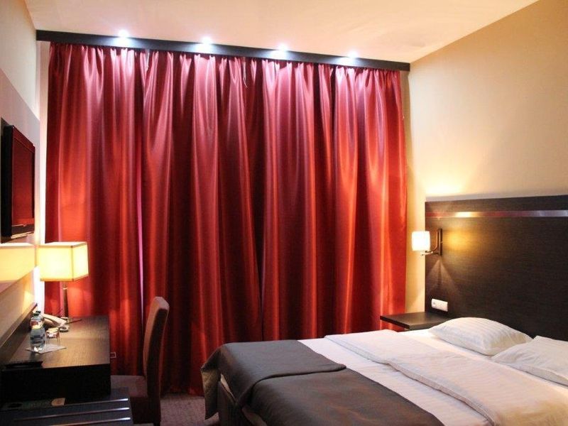 Hotel Photo 5