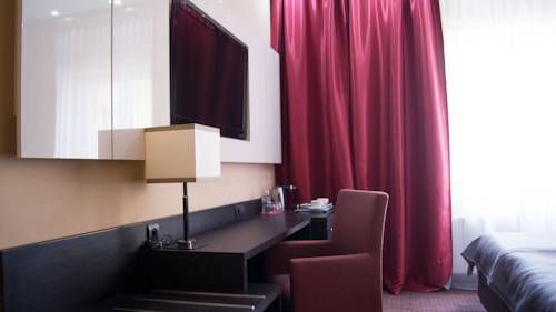 Hotel Photo 9